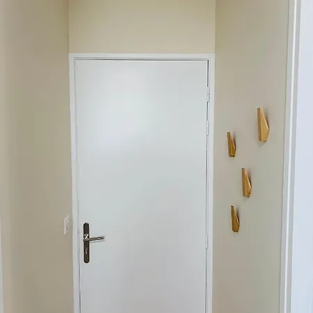Warm & Wood